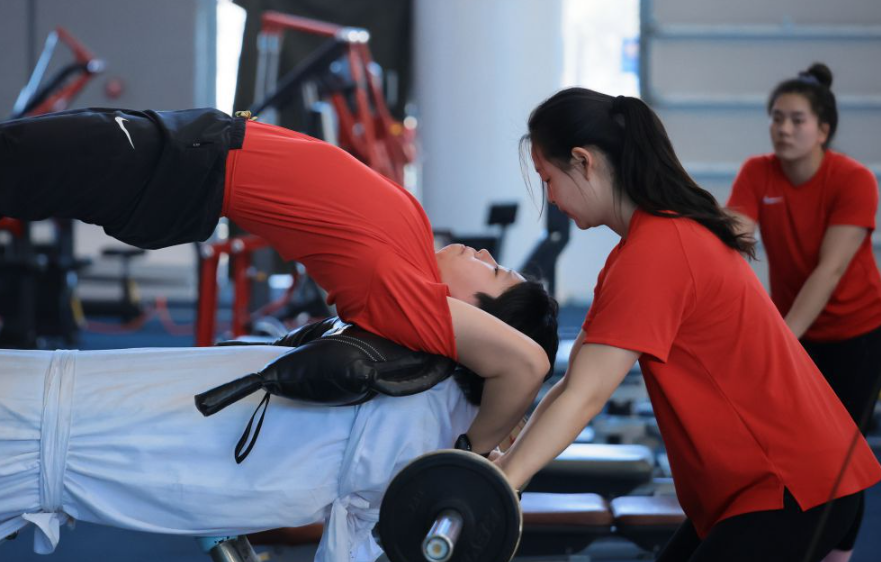 易乐体育竞彩热门赛事回顾与分析