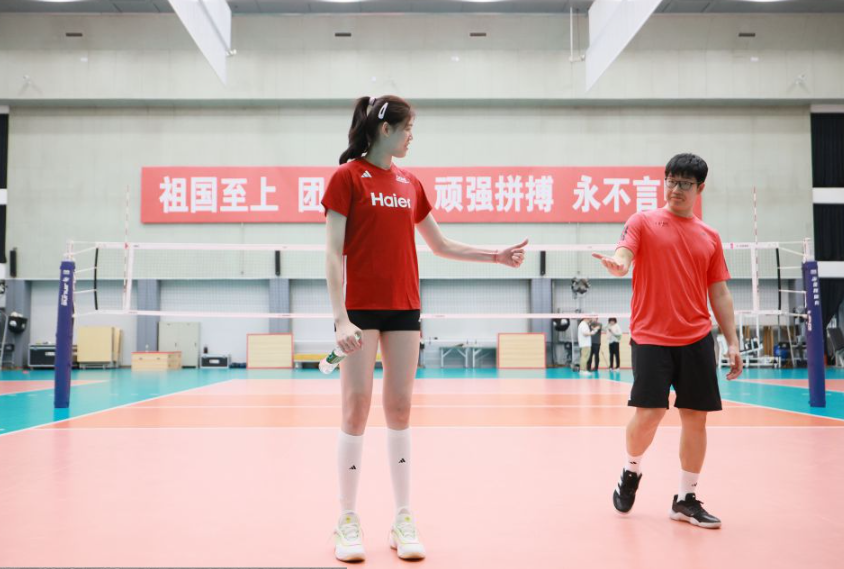 乐竞体育官网app界面设计与操作反馈